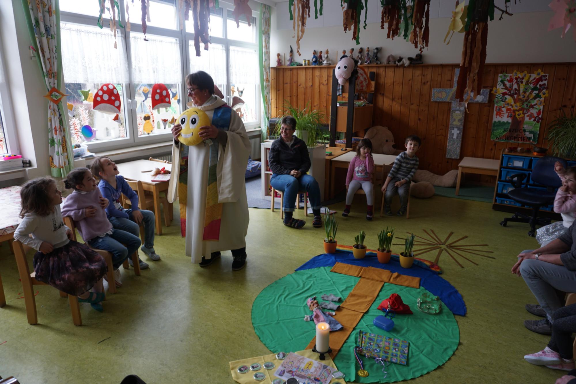 Aschenkreuz im Kindergarten am 08.03.2019