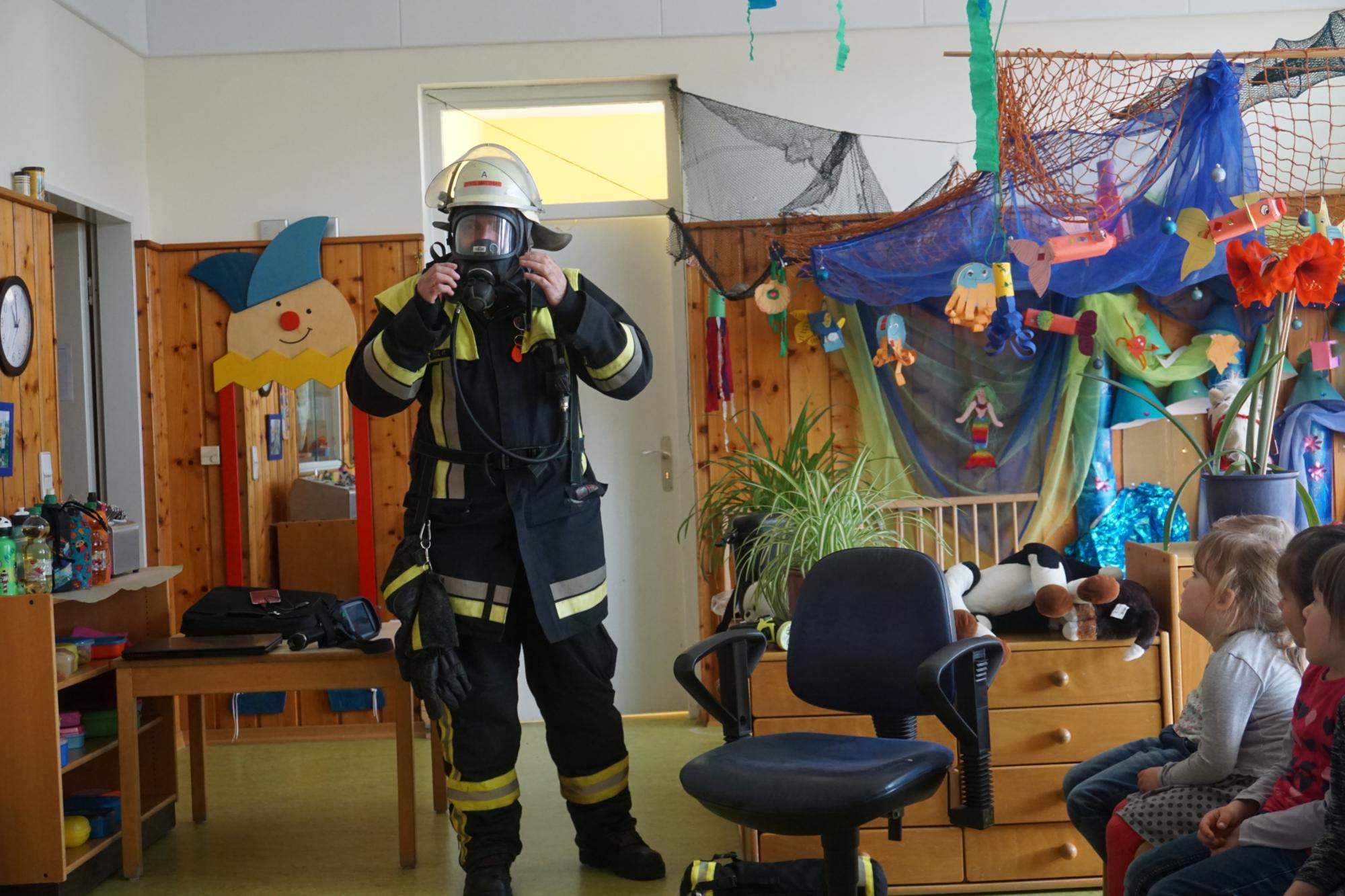 Brandschutz im Kindergarten Wimmelbach 16.03.2017