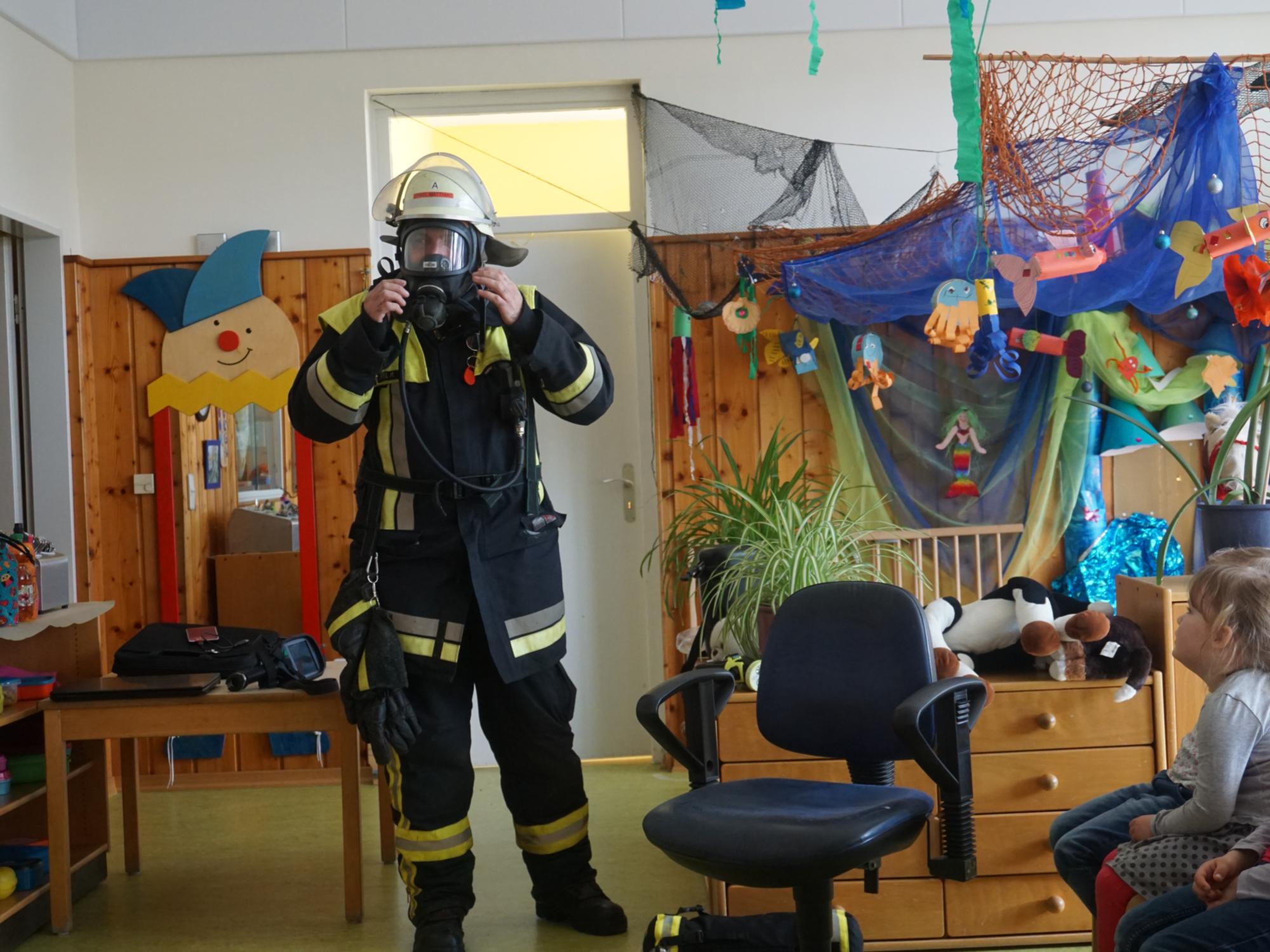 Brandschutz im Kindergarten Wimmelbach 16.03.2017