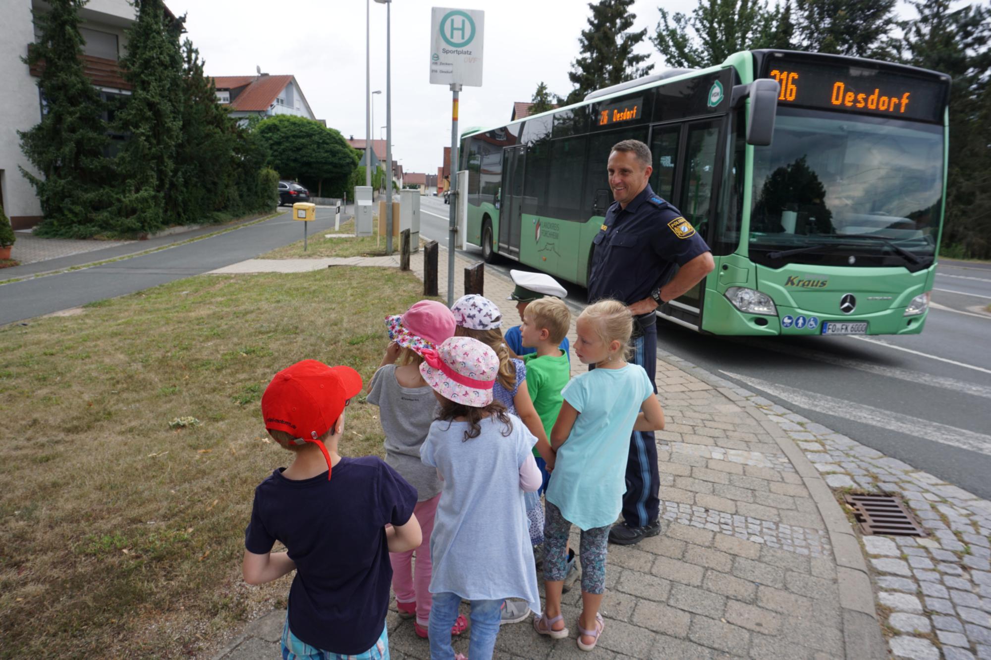 Schulwegtraining mit der Polizei am 28.06.2018