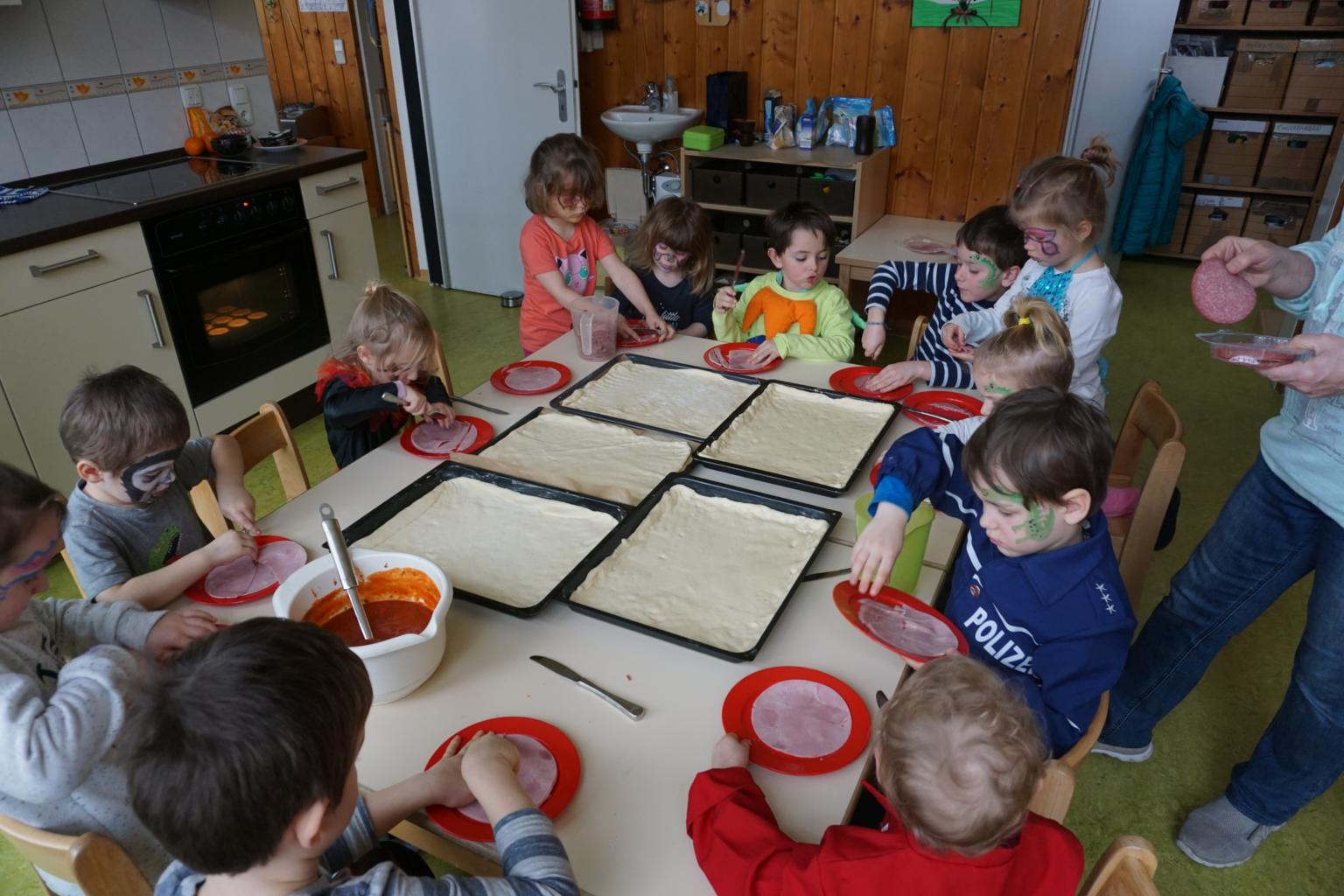 Knusper, knusper, knäuschen - kochen mit unserer Kochoma am 19.02.2019 (c) Köhler Monika